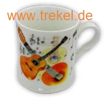 Becher mit Gitarren und Musikmotiven